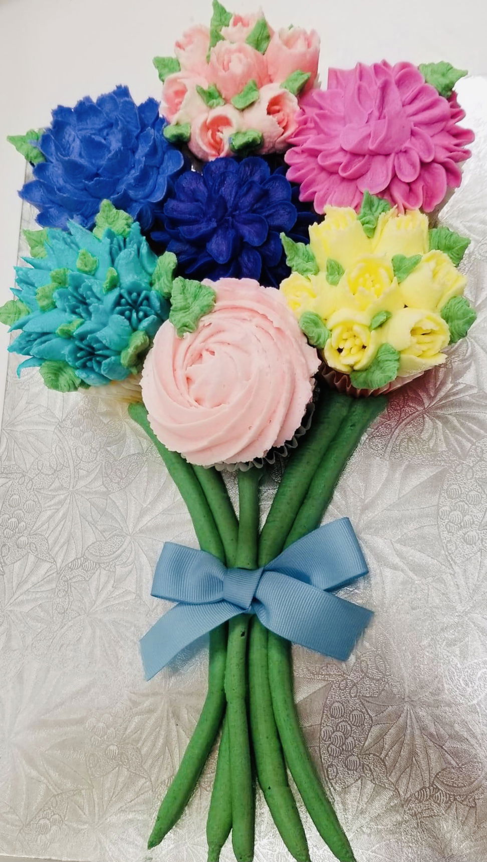 Mother’s Day Cupcake Bouquet