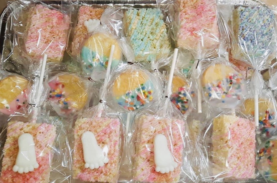 Gender Reveal Dipped Cookies and Rice Crispy Treats