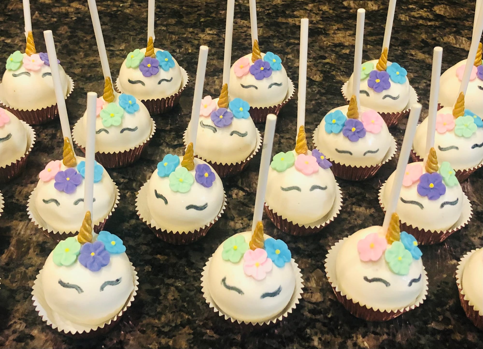 Funfetti Unicorn Cake Pops