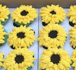 Chocolate Sunflower Cupcakes With Buttercream Frosting