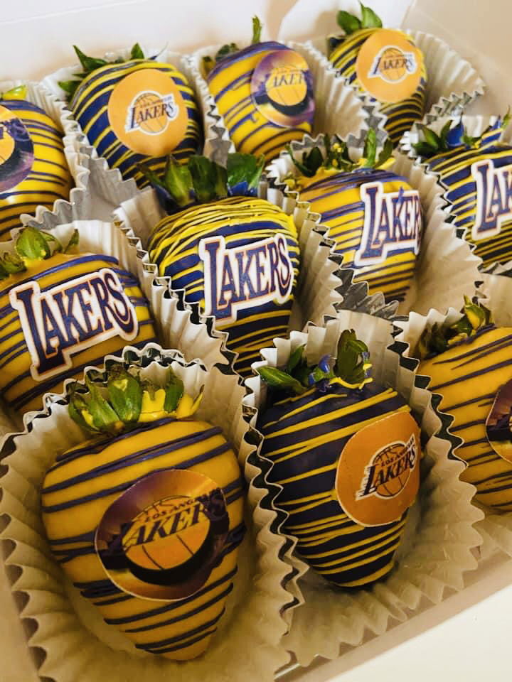 LA Lakers Chocolate Dipped Strawberries