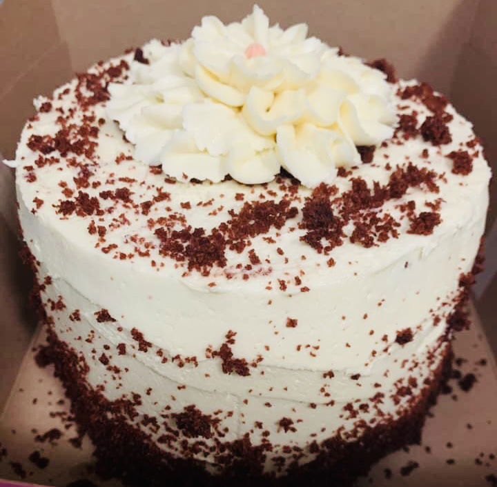 2 Layer Red Velvet Cake With Cream Cheese Frosting