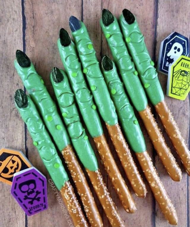 Halloween Frankenstein Pretzel Sticks