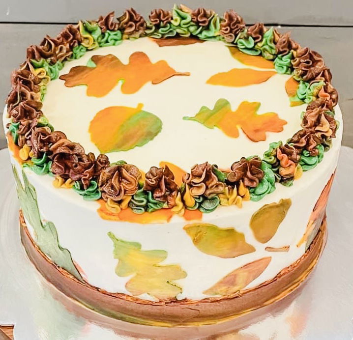 2 Layer Vanilla Thanksgiving Cake With Buttercream Frosting