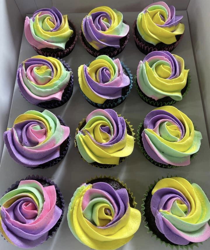 Chocolate Cupcakes With Buttercream Frosting