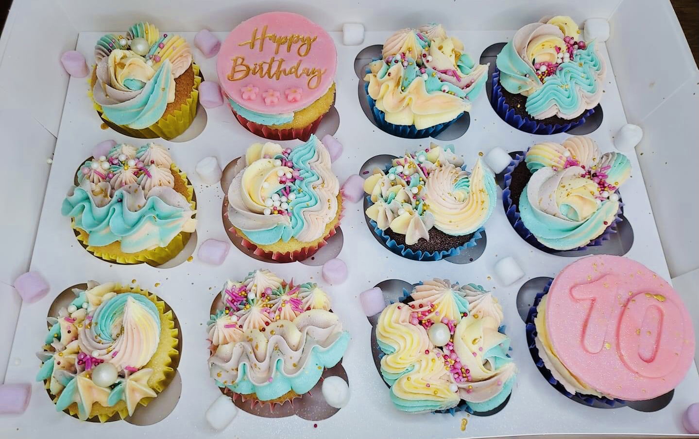 Vanilla and Chocolate Cupcakes With Buttercream Frosting and Fondant