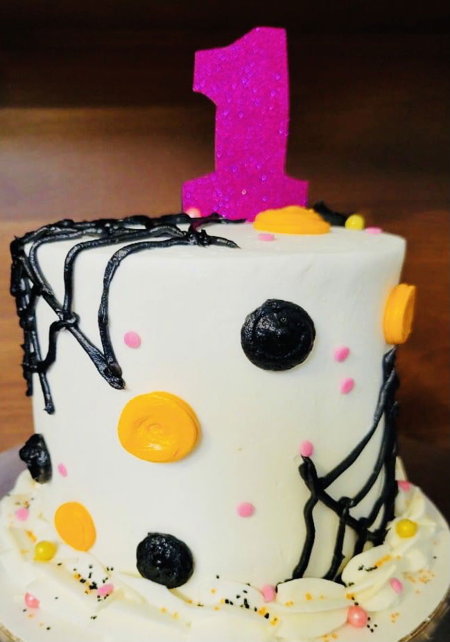 3 Layer Vanilla Halloween Smash Cake With Buttercream Frosting