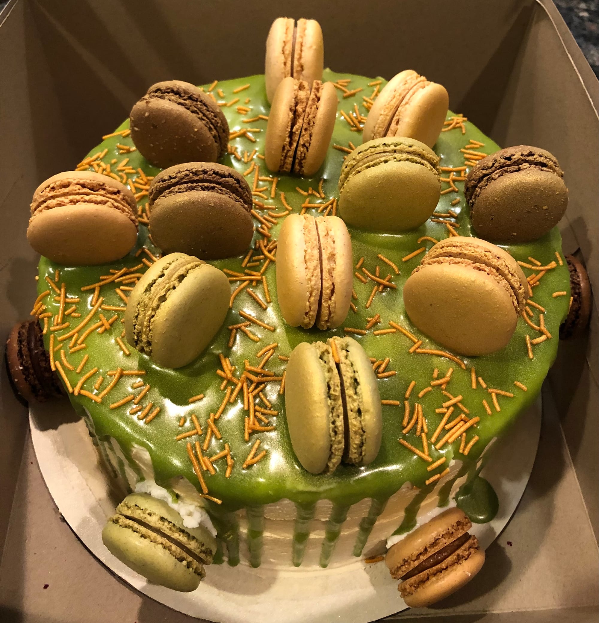 2 Layer Cake with Buttercream Frosting, Ganache, and Macarons