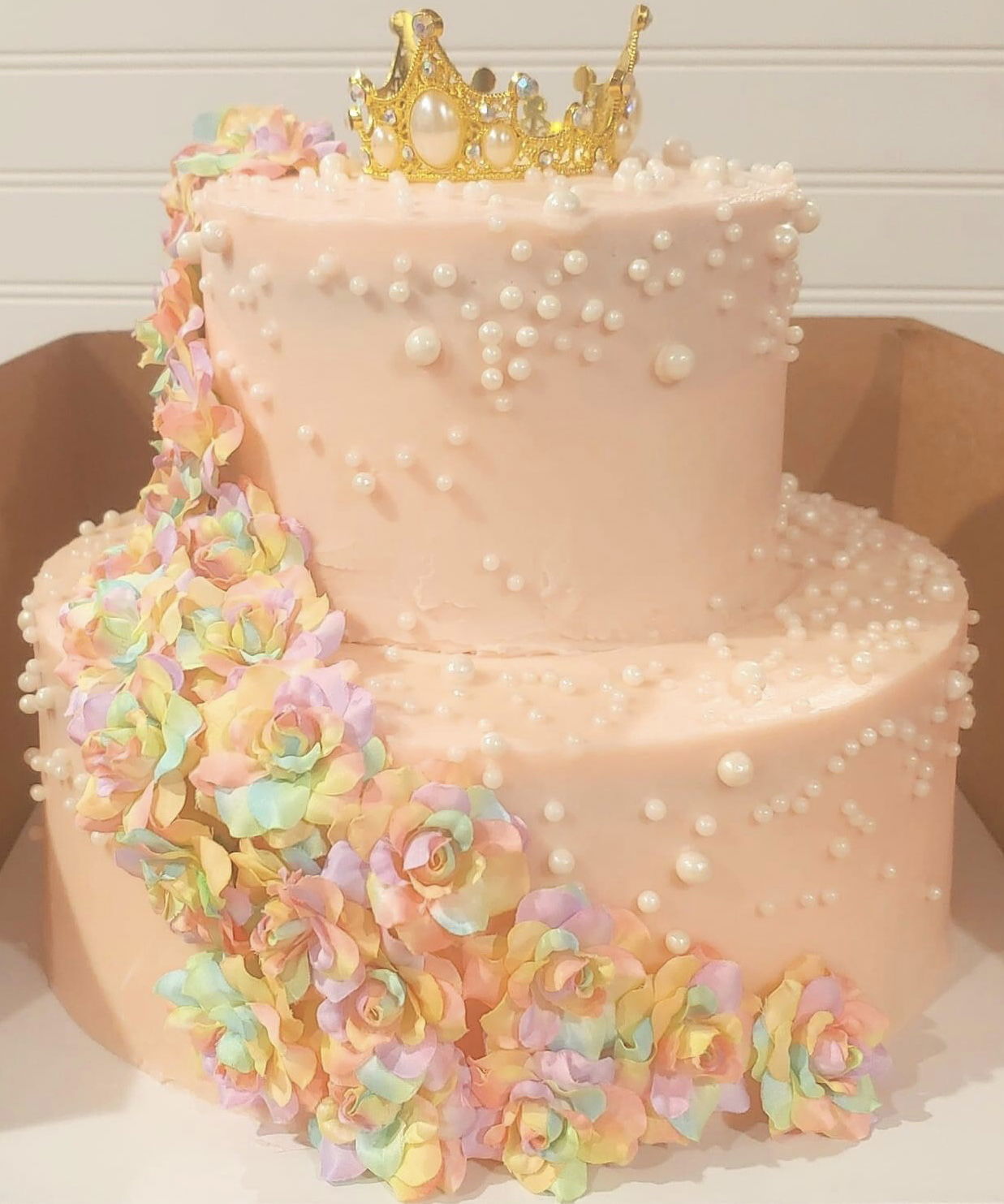 2 Tier Vanilla and Chocolate Princess Cake With Buttercream Frosting