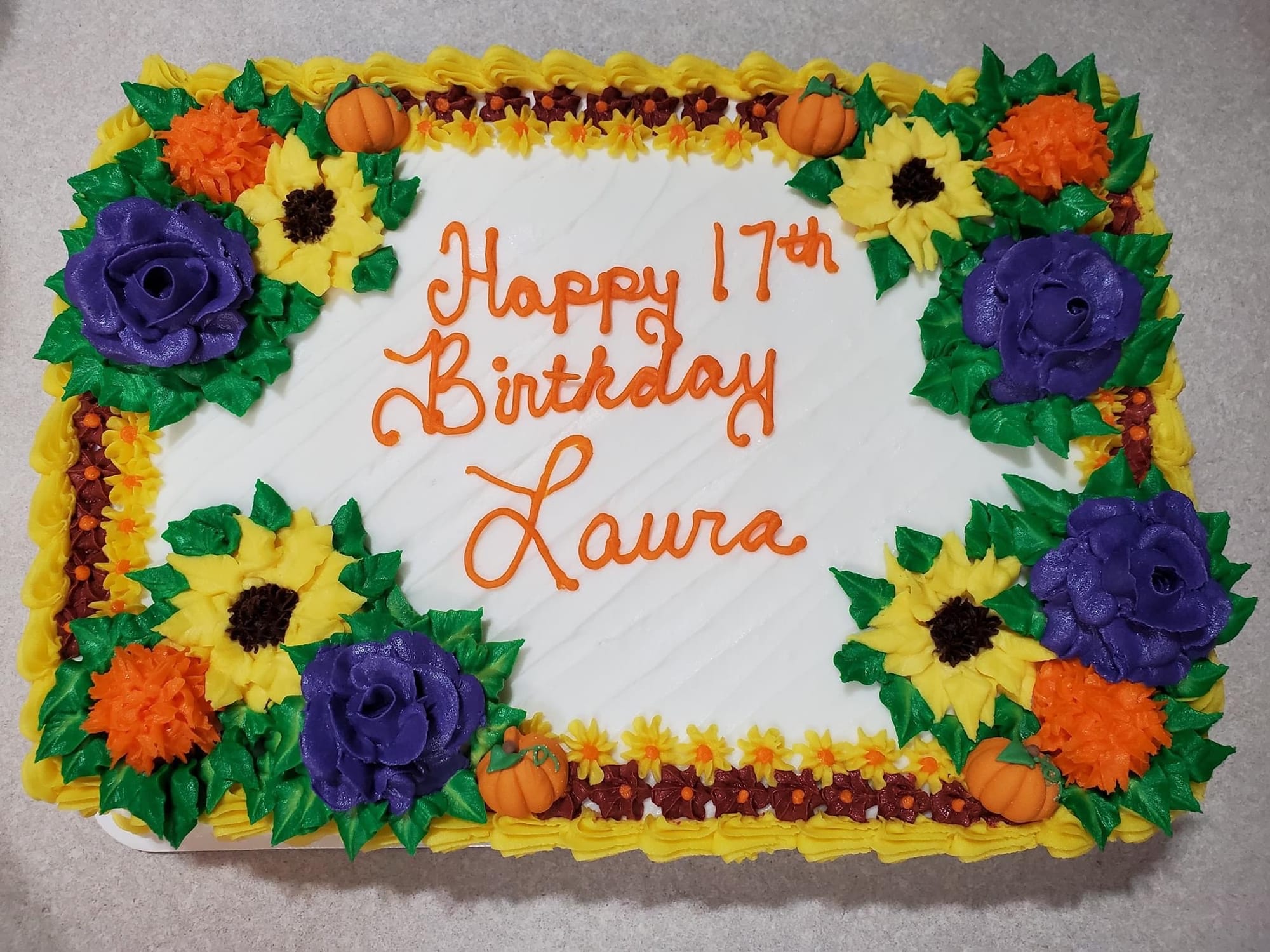 Vanilla Sheet Cake With Buttercream Frosting