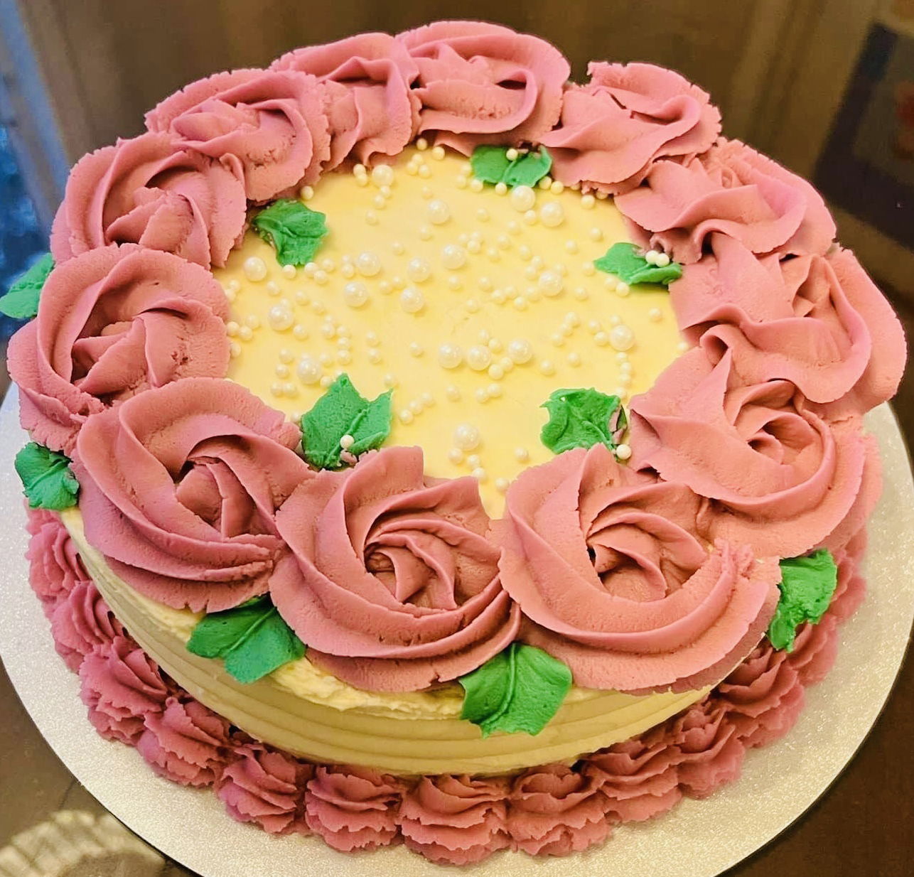 2 Layer Vanilla Cake With Buttercream Frosting