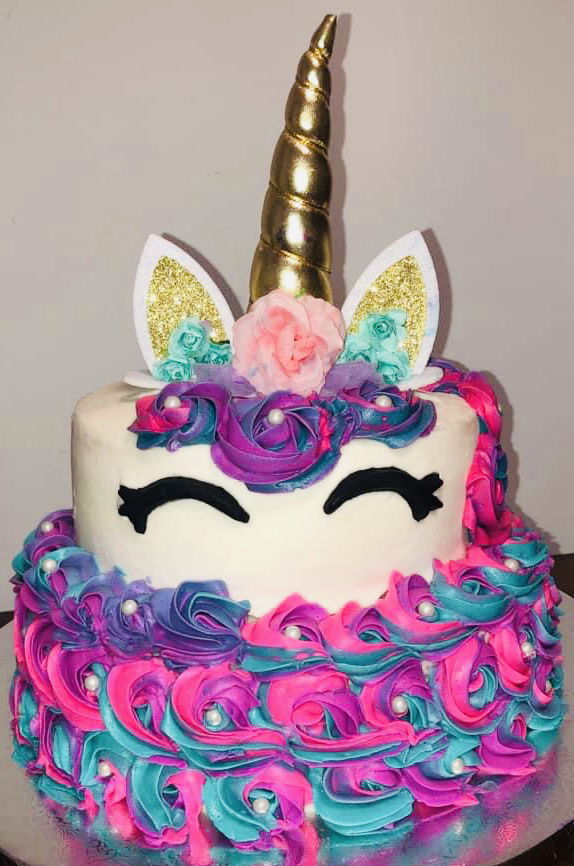 2 Layer Vanilla Unicorn Cake With Buttercream Frosting