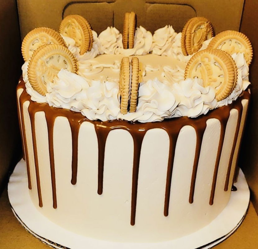 2 Layer Cookies and Creme Cake with Buttercream Frosting