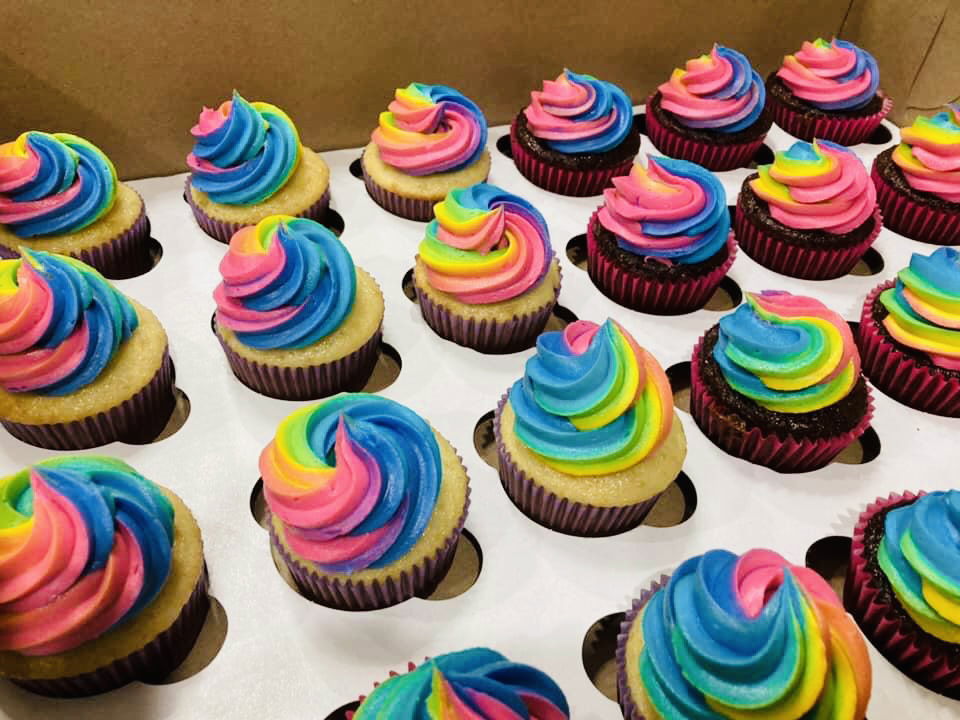 Chocolate and Vanilla Rainbow Cupcakes With Buttercream Frosting