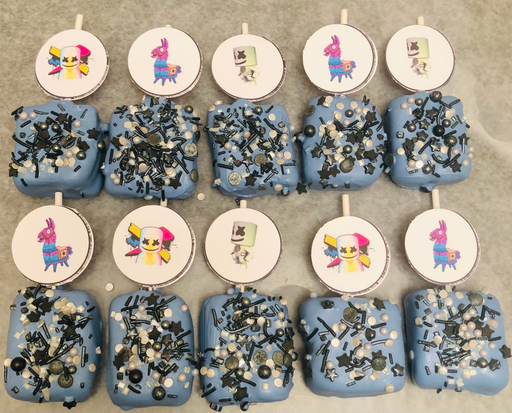 FortNite Chocolate Dipped Marshmallows