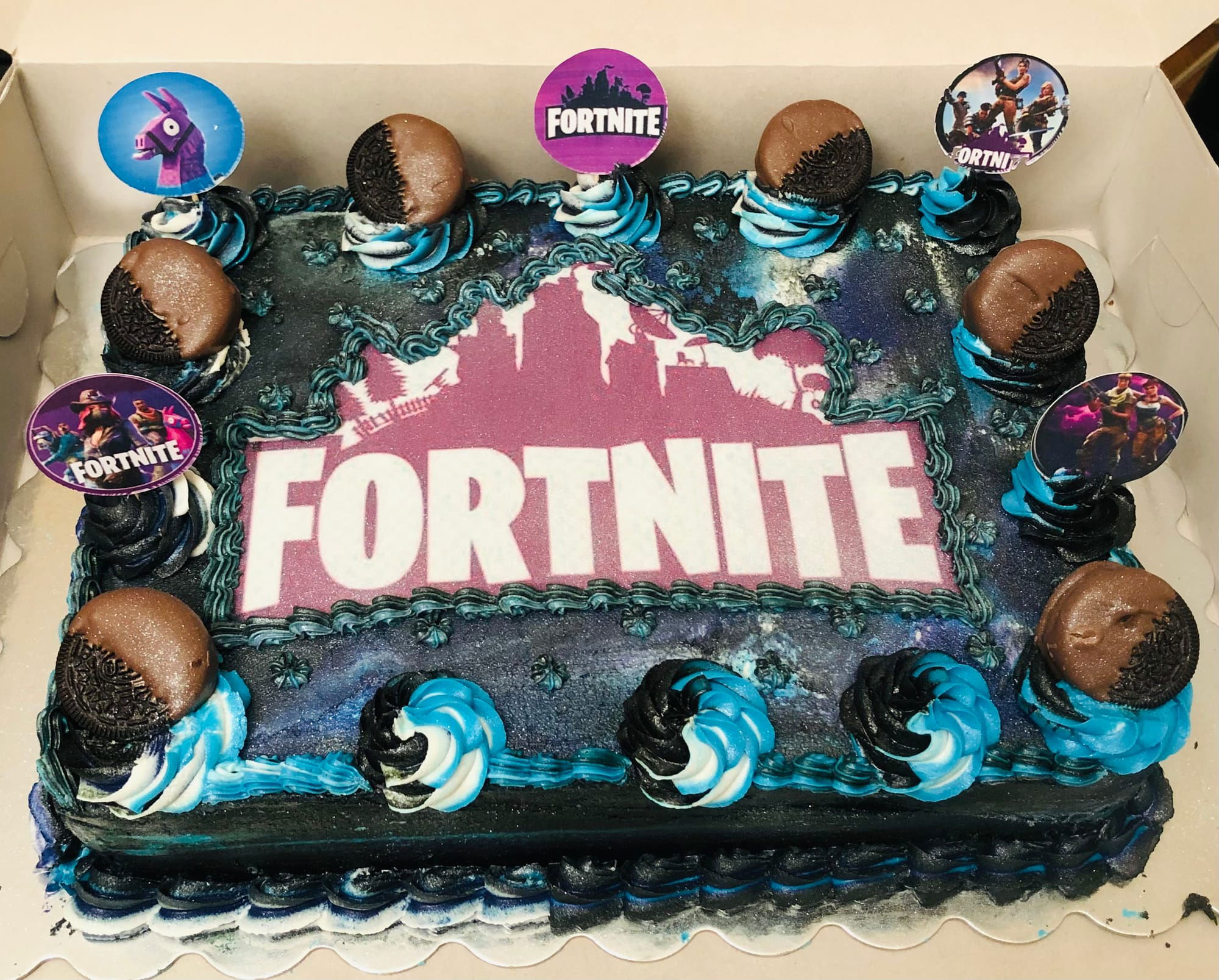 2 Layer Oreo FortNite Sheet Cake With Buttercream Frosting and Edible Image