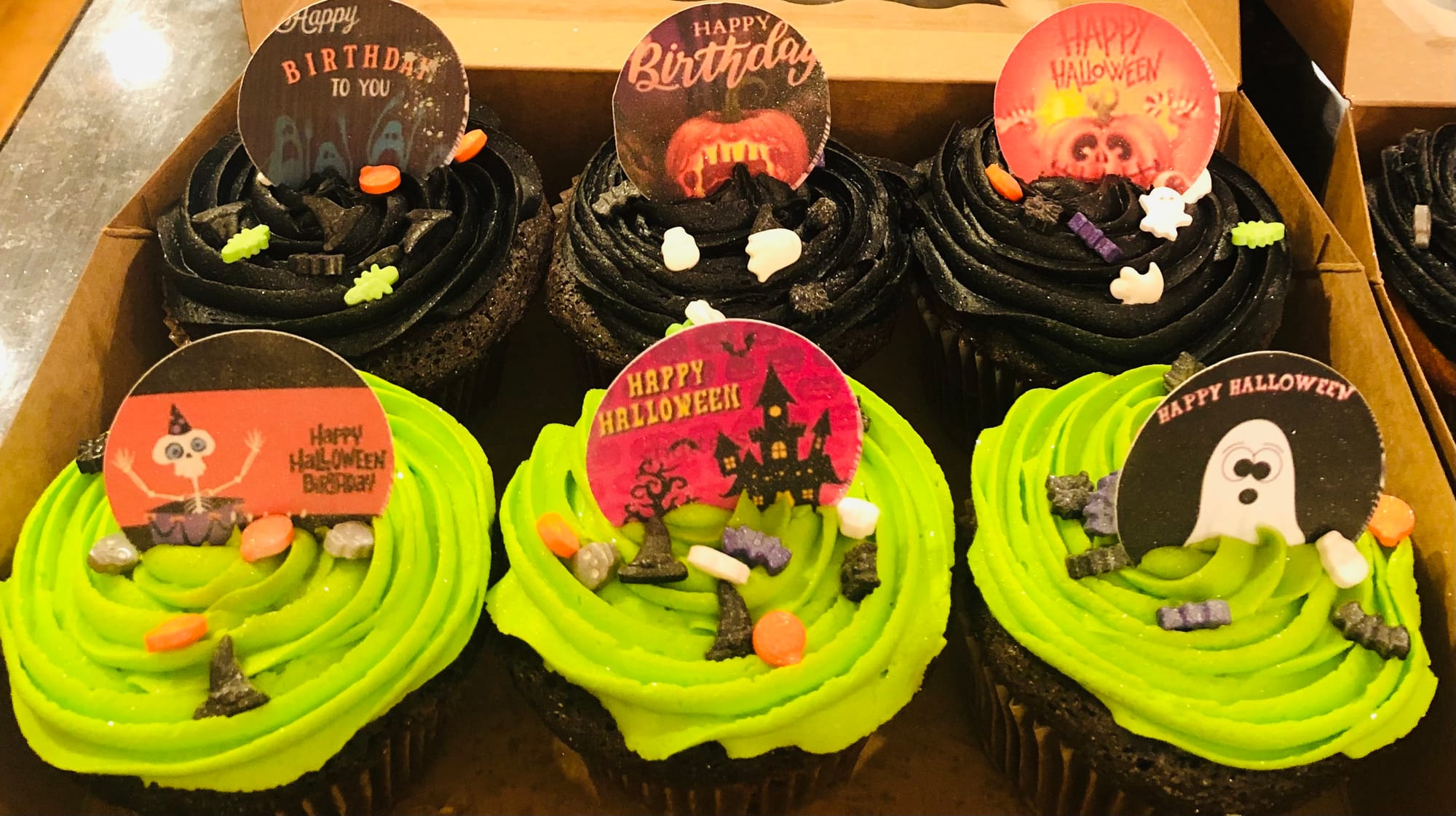 Chocolate and Vanilla Halloween Birthday Cupcakes with Buttercream Frosting