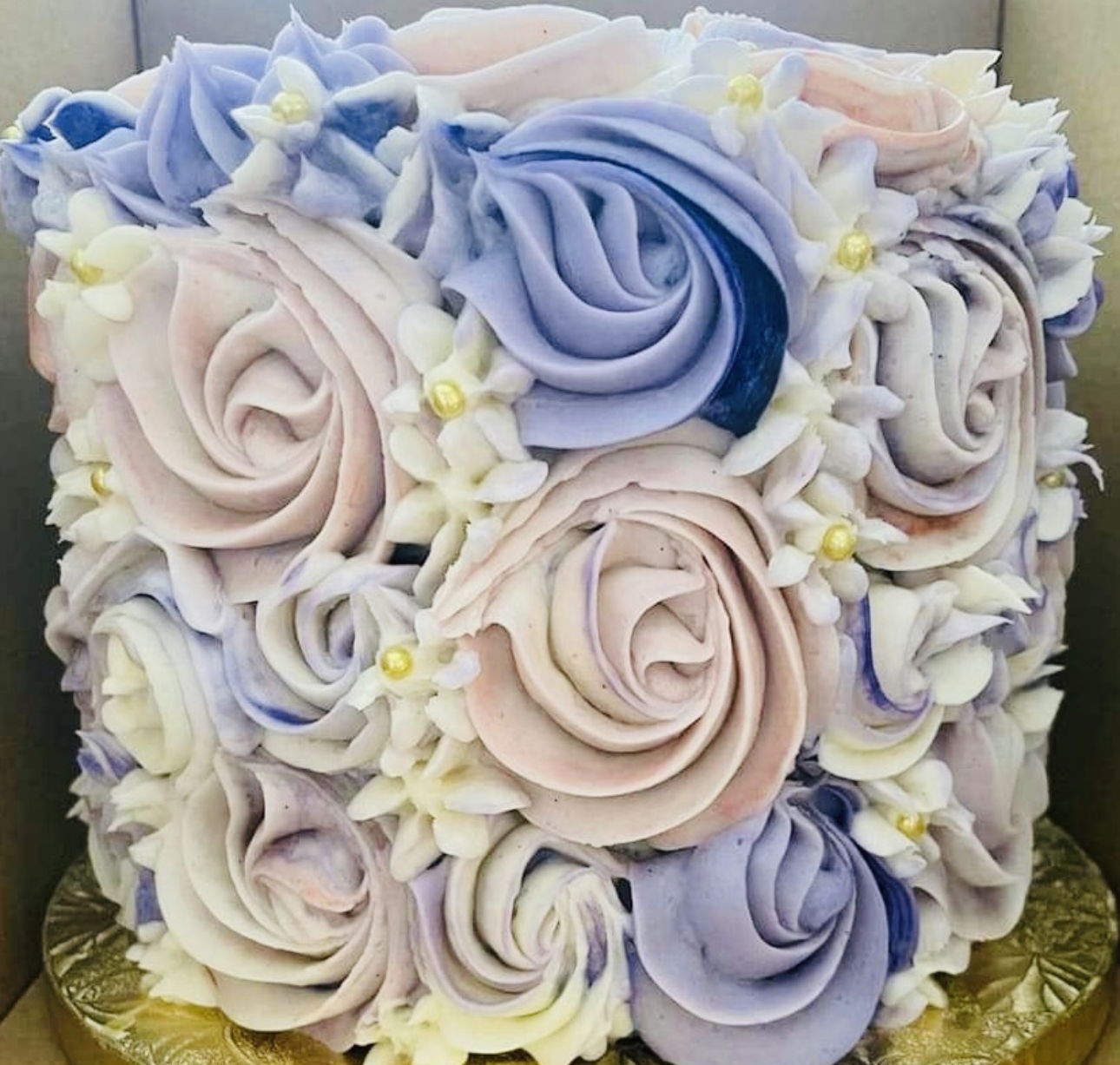 3 Layer Strawberry Rosettes Cake with Buttercream Frosting