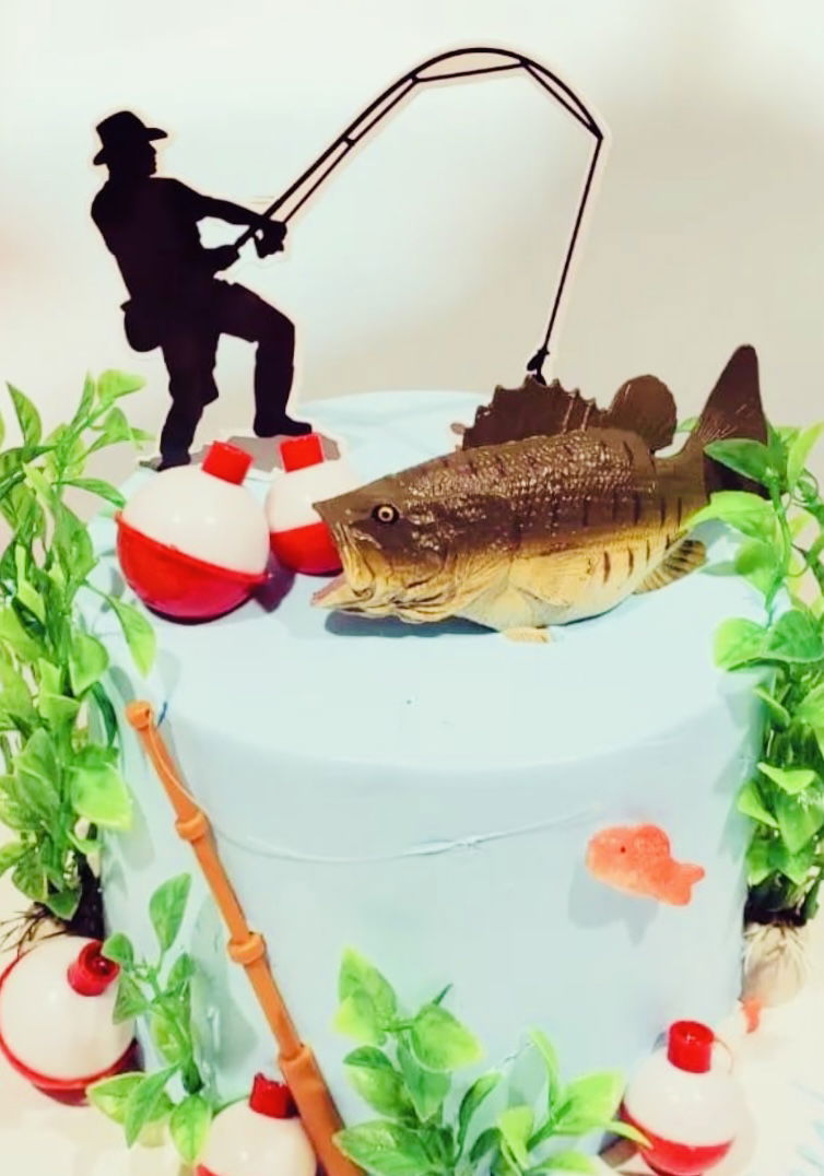 2 Layer Oreo Fishing Cake with Buttercream Frosting