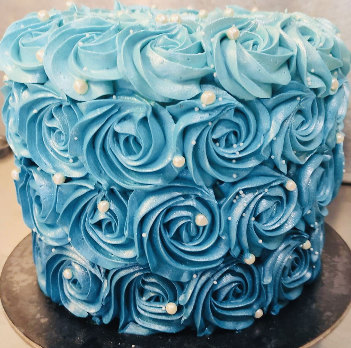 3 Layer Vanilla Cake with Buttercream Frosting