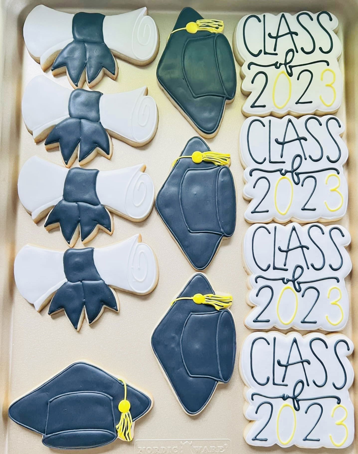 Graduation Royal Icing Sugar Cookies with Images