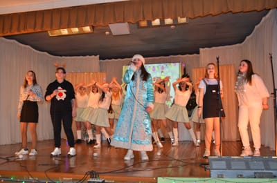 Новогоднее шоу "Вопросов и ответов"