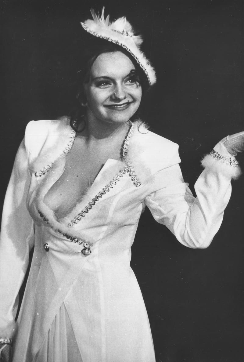 ДЕМОНСТРАЦИЯ КОЛЛЕКЦИЙ ОДЕЖДЫ