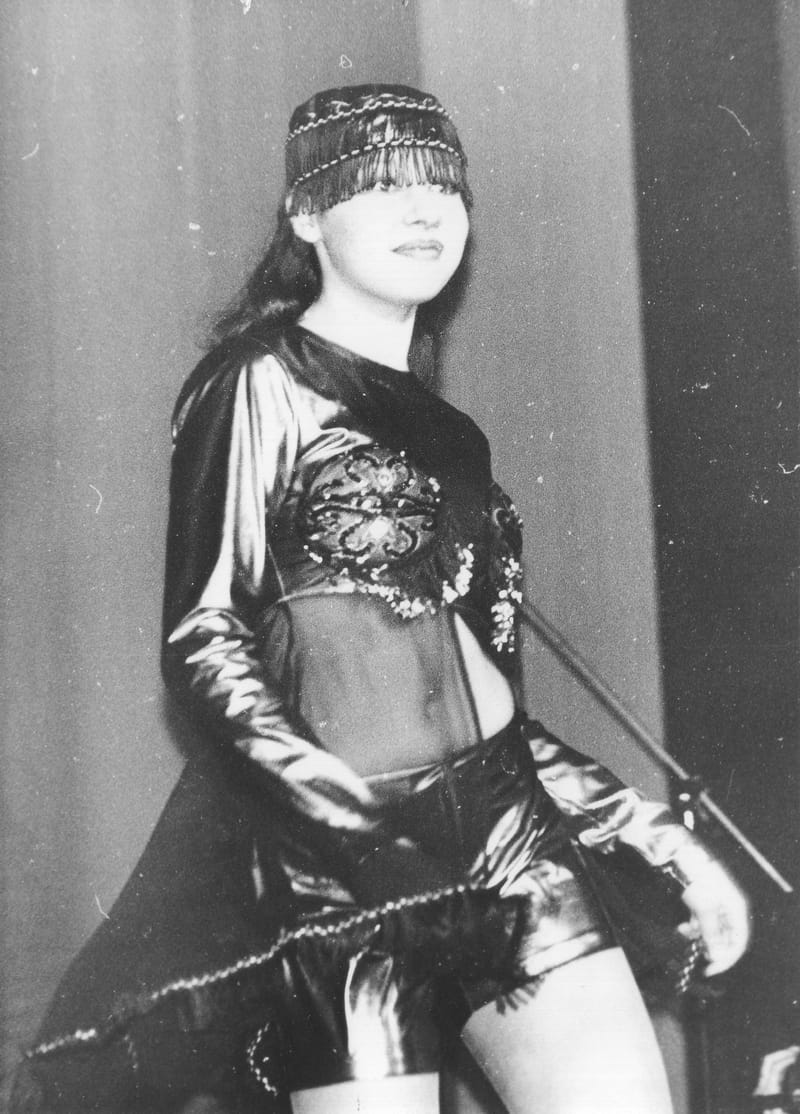 ДЕМОНСТРАЦИЯ КОЛЛЕКЦИЙ ОДЕЖДЫ