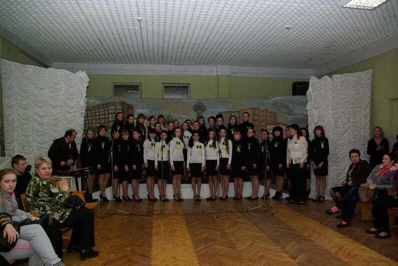 "КУКЛЫ - ИГРА В ЧЕЛОВЕКА" 2015 г.