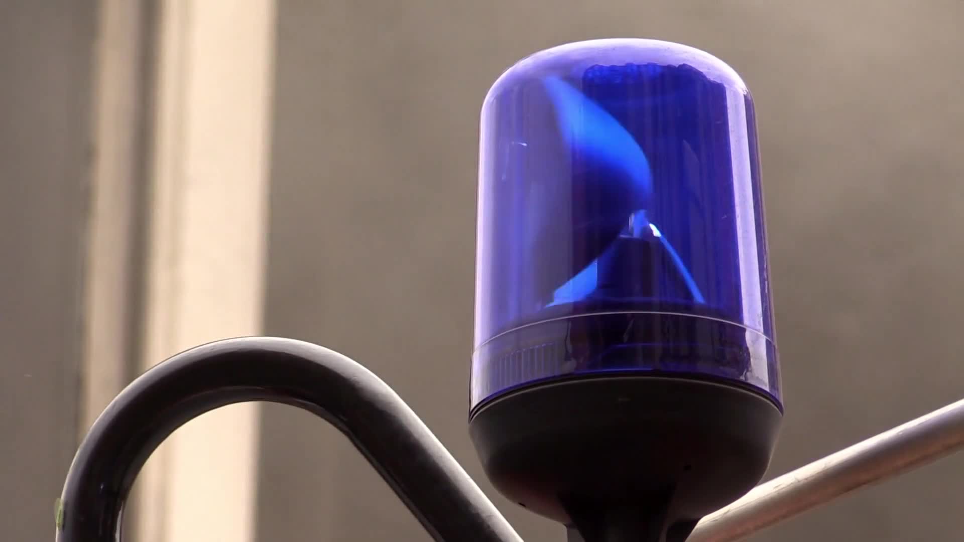 O nas video thumbnail