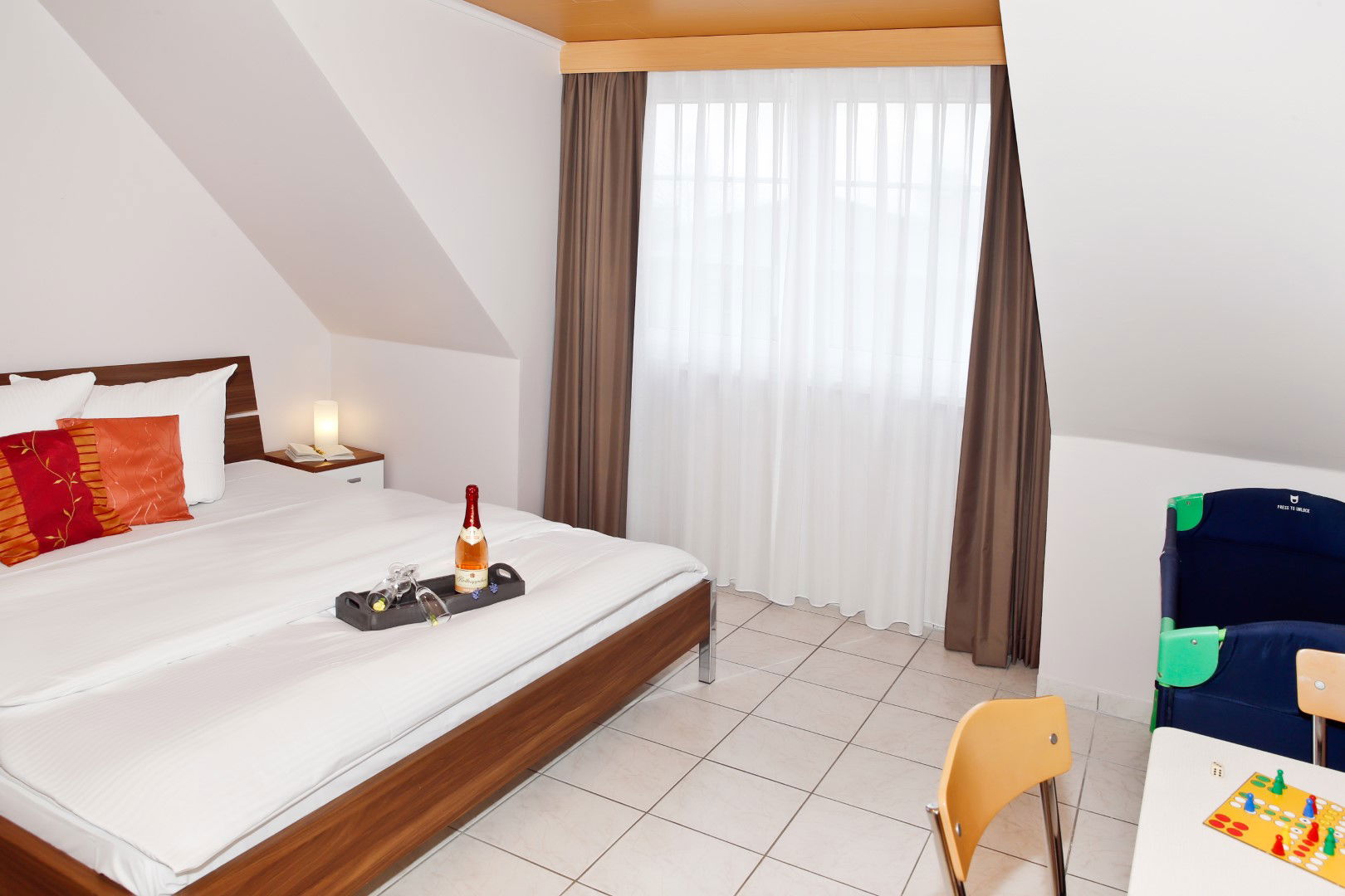 Das Schlafzimmer
