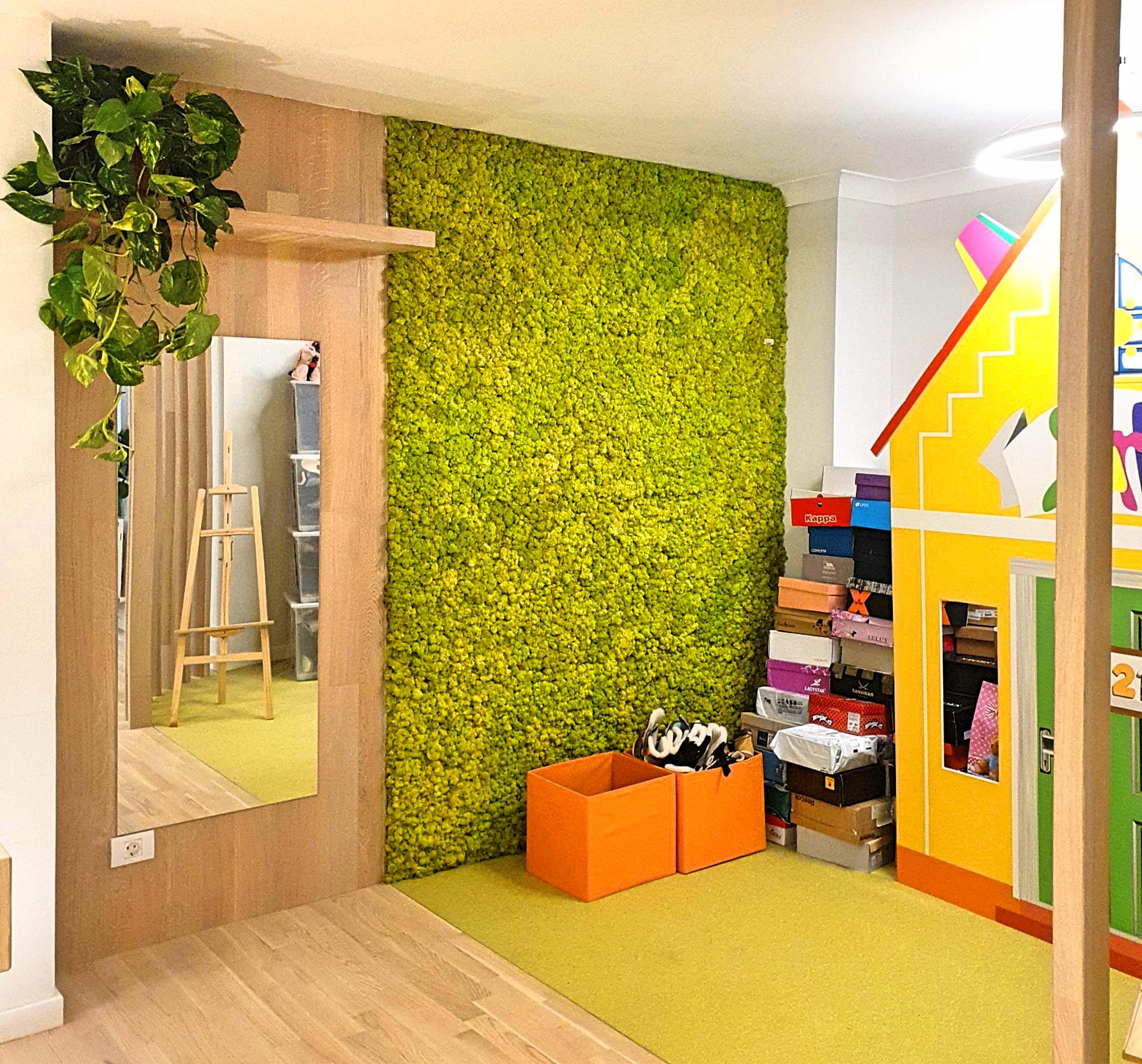 Panou vegetal 7mp realizat din licheni stabilizati verzi 