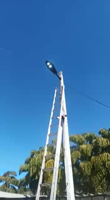 LUZ EXTERNA - PÁTIO