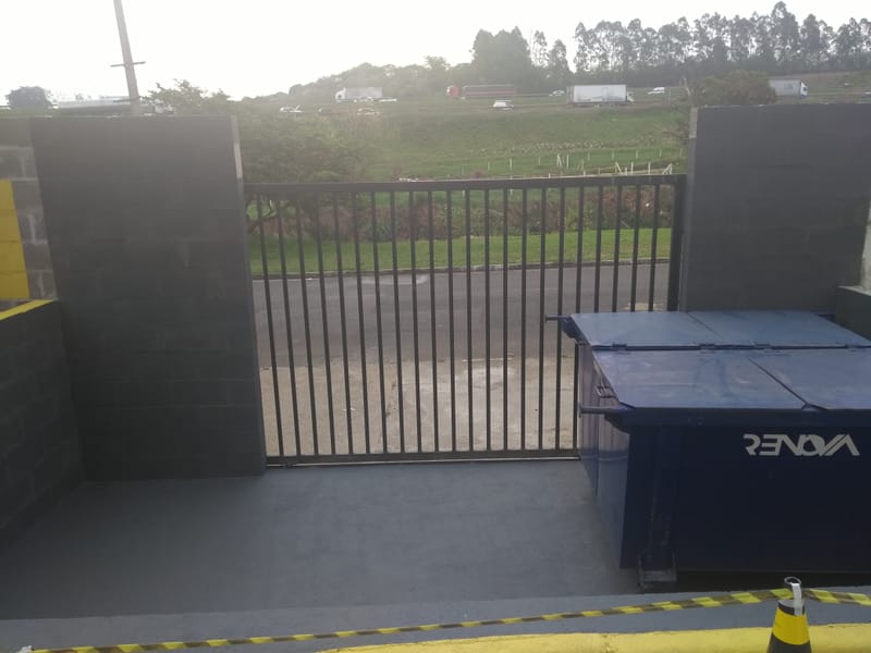 CONSTRUÇÃO NOVA LIXEIRA