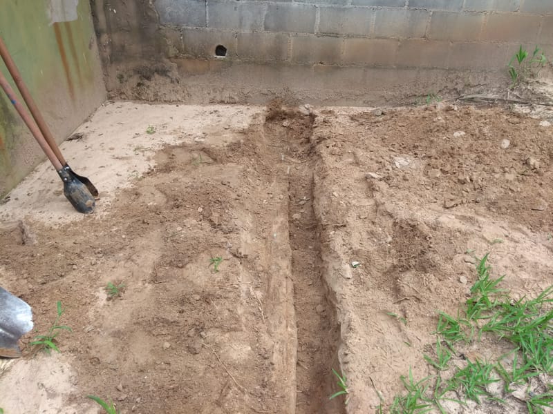 MURO DE ARRINO - ATRÁS DA QUADRA