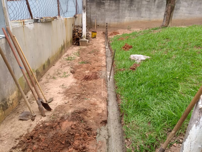 MURO DE ARRINO - ATRÁS DA QUADRA