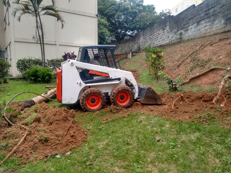 MURO DE ARRIMO - TORRE D