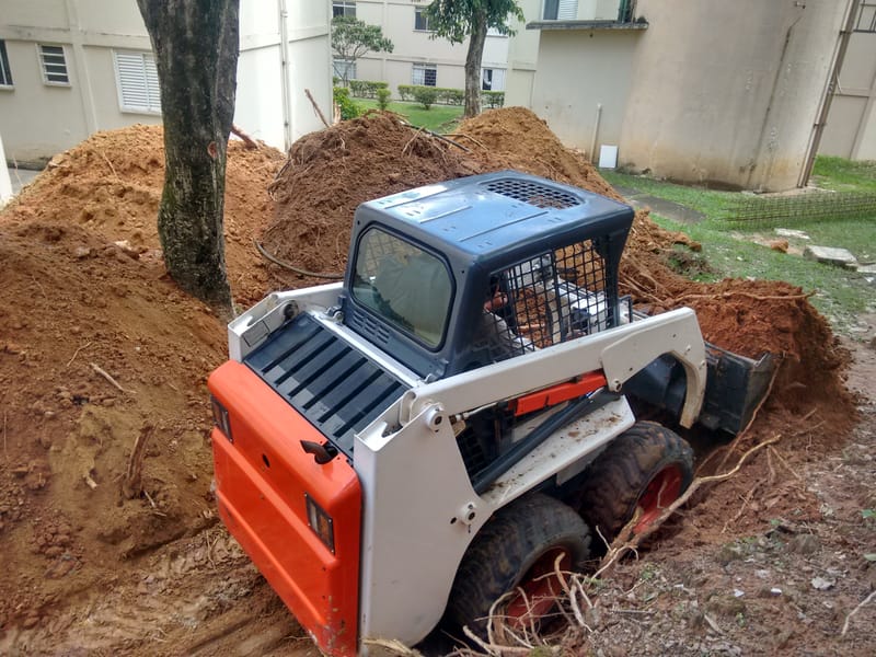 MURO DE ARRIMO - TORRE D