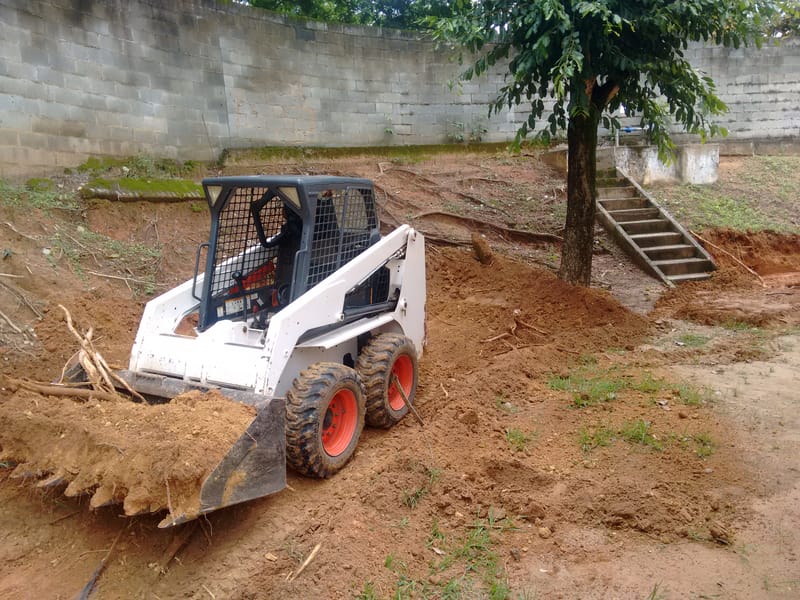 MURO DE ARRIMO - TORRE D