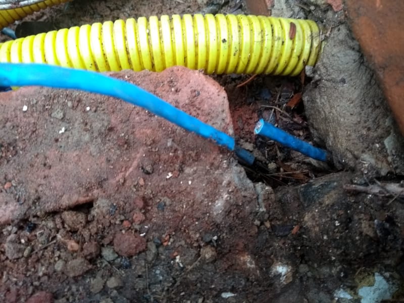 MOTOR NOVO - PORTÃO