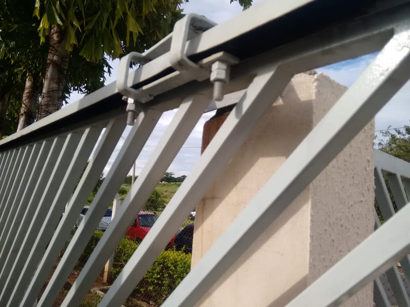 MOTOR NOVO - PORTÃO