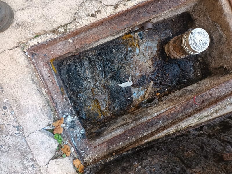 LIMPEZA CXAS GORDURA E ESGOTO