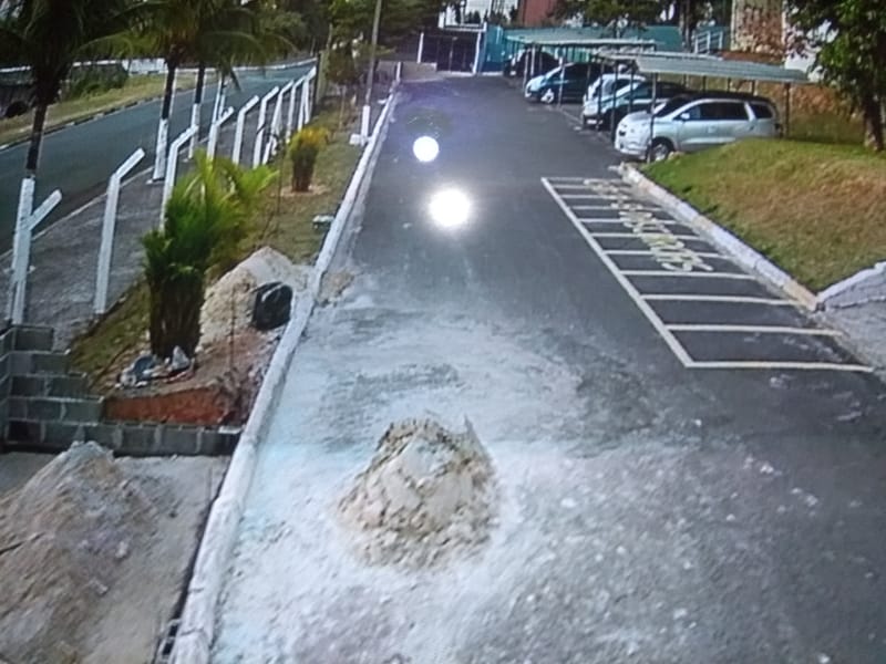 CÂMERAS & EQUIPAMENTOS