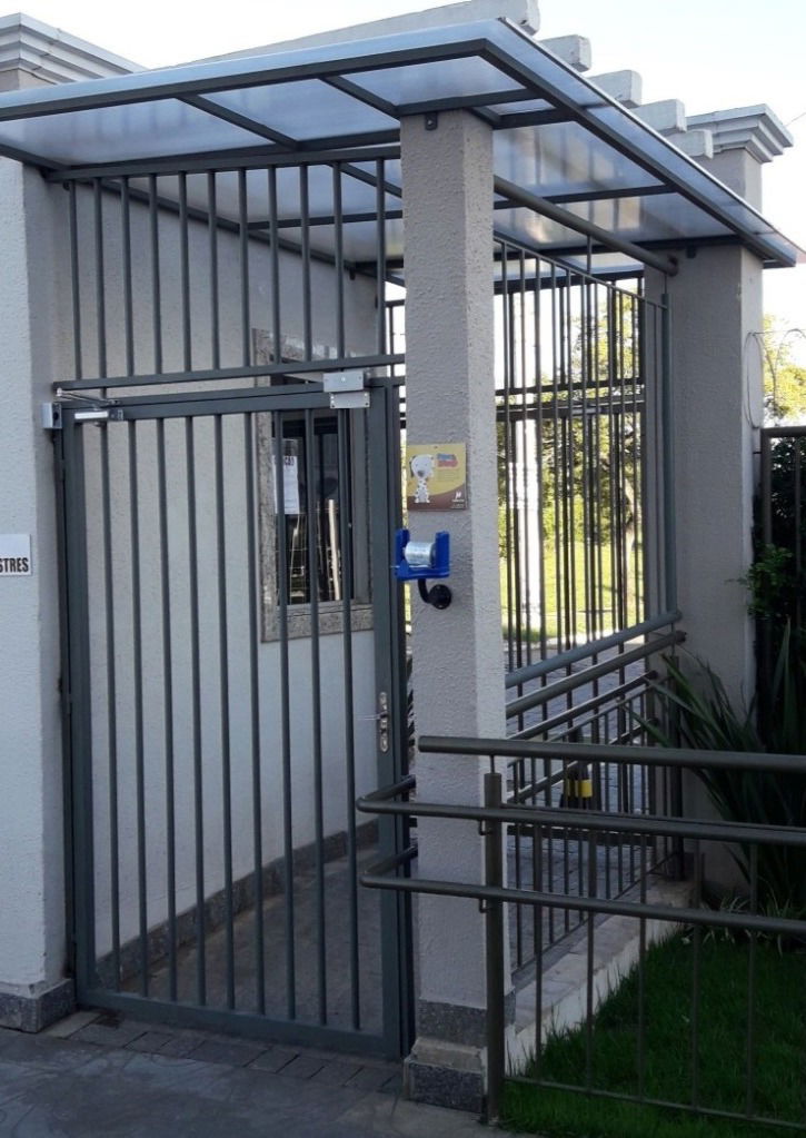 GAIOLA / ECLUSA - PORTARIA