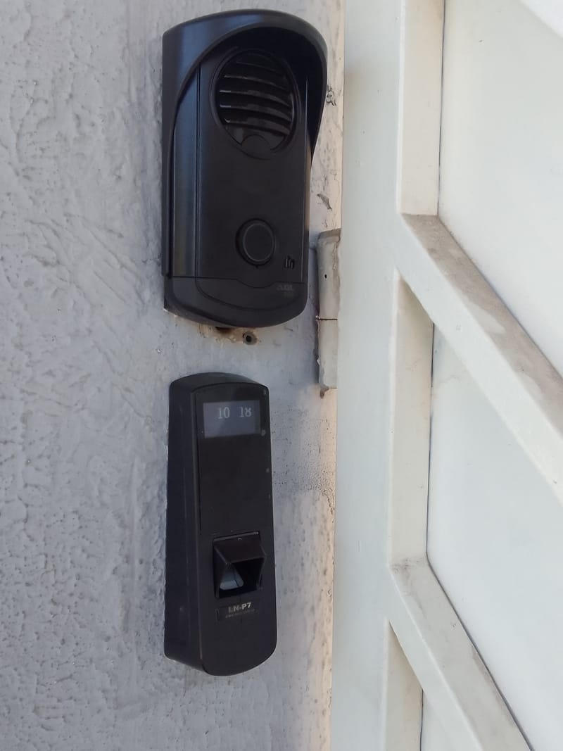 GAIOLA / ECLUSA - PORTARIA