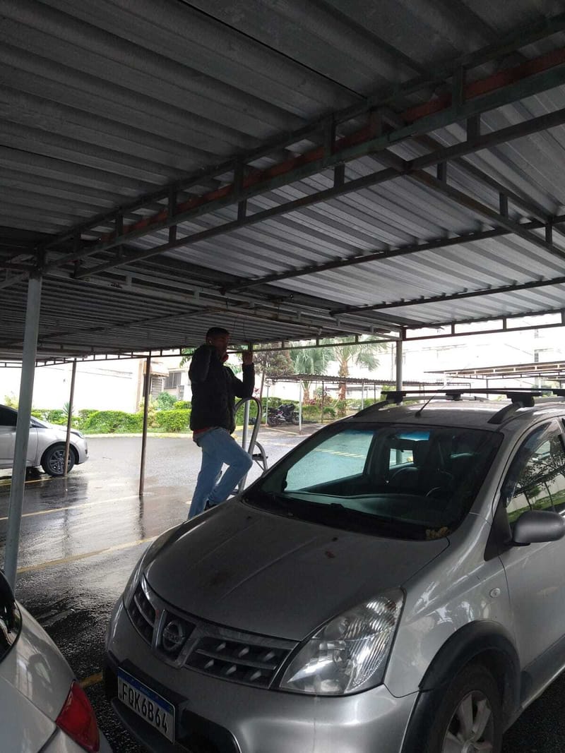 GARAGENS, TROCA POR LÂMPADAS LED