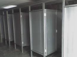 Divisorias de Baños, Boxes