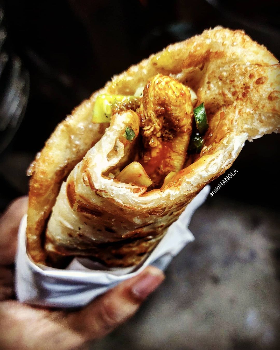 CHICKEN ROLL.