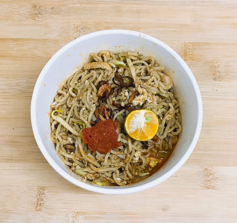 N02炒槟城福建面 Fried Penang Hokkien Noodles