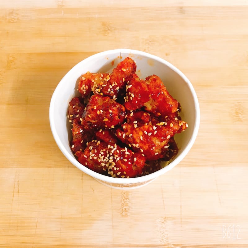 SN03 韩式辣酱炸鸡 Korean Spicy Chicken